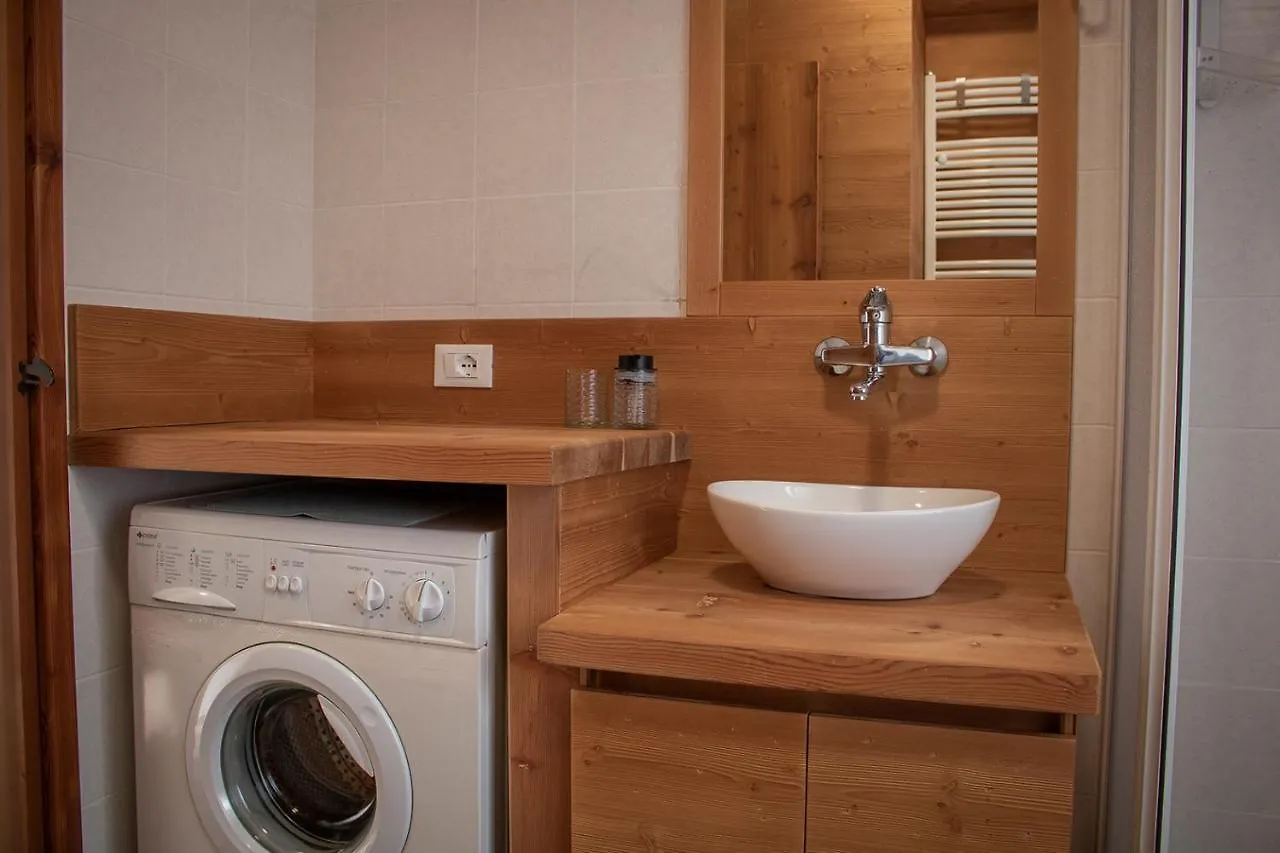 Busc De Crodol Apartment Comune Rivamonte Agordino Italy